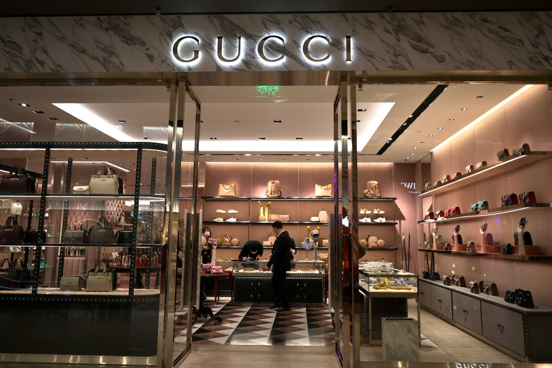Gucci, Intesa Sanpaolo Create Fashion Sustainability Fund for SMEs –  Sourcing Journal