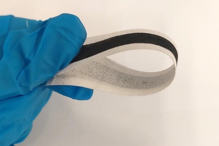 Scientists develop biodegradable health monitoring e-textiles